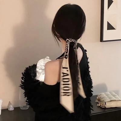 背骑少女